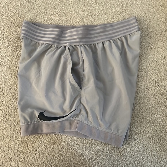 Nike training shorts* - Picture 3 of 3